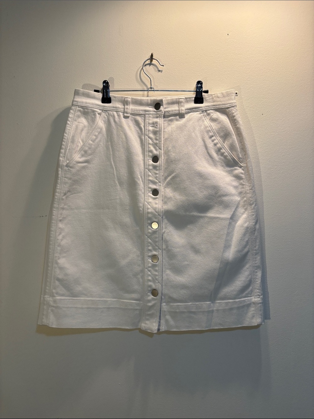 Ann Taylor White Button-Front A-Line Skirt